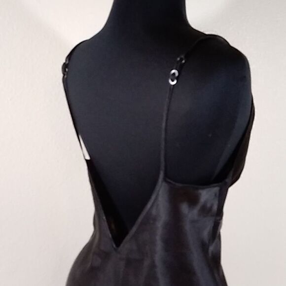 Secret Rezsures TH Women Nightbown Size S - Picture 7 of 16